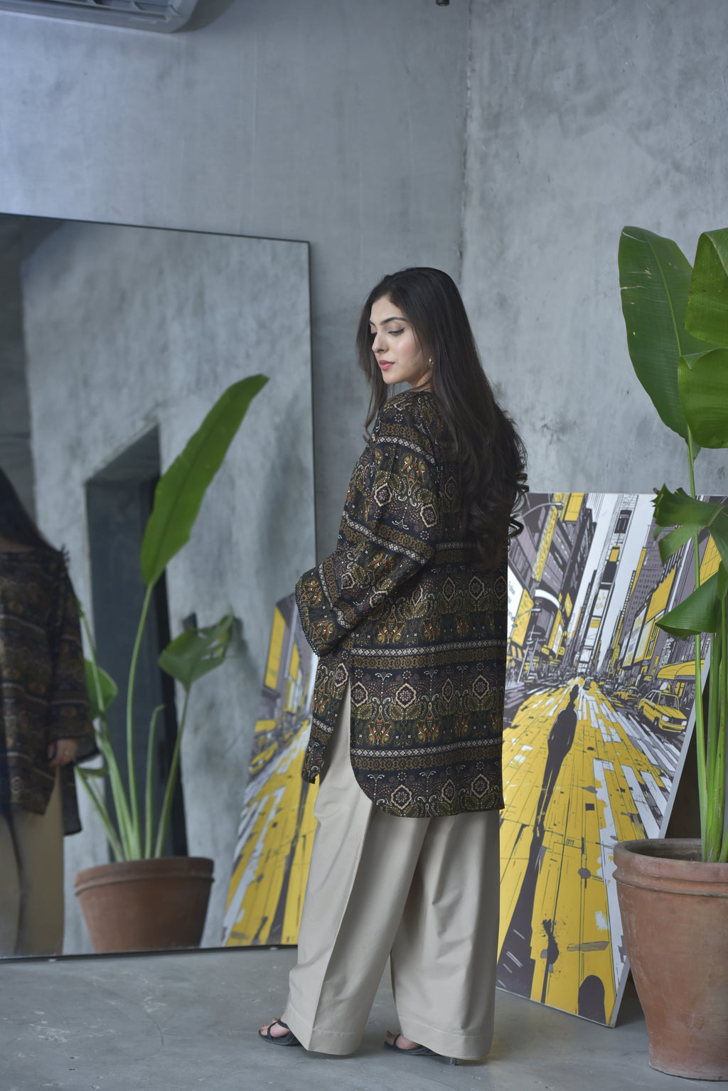 Mosaic Print Kurta – Black & Olive