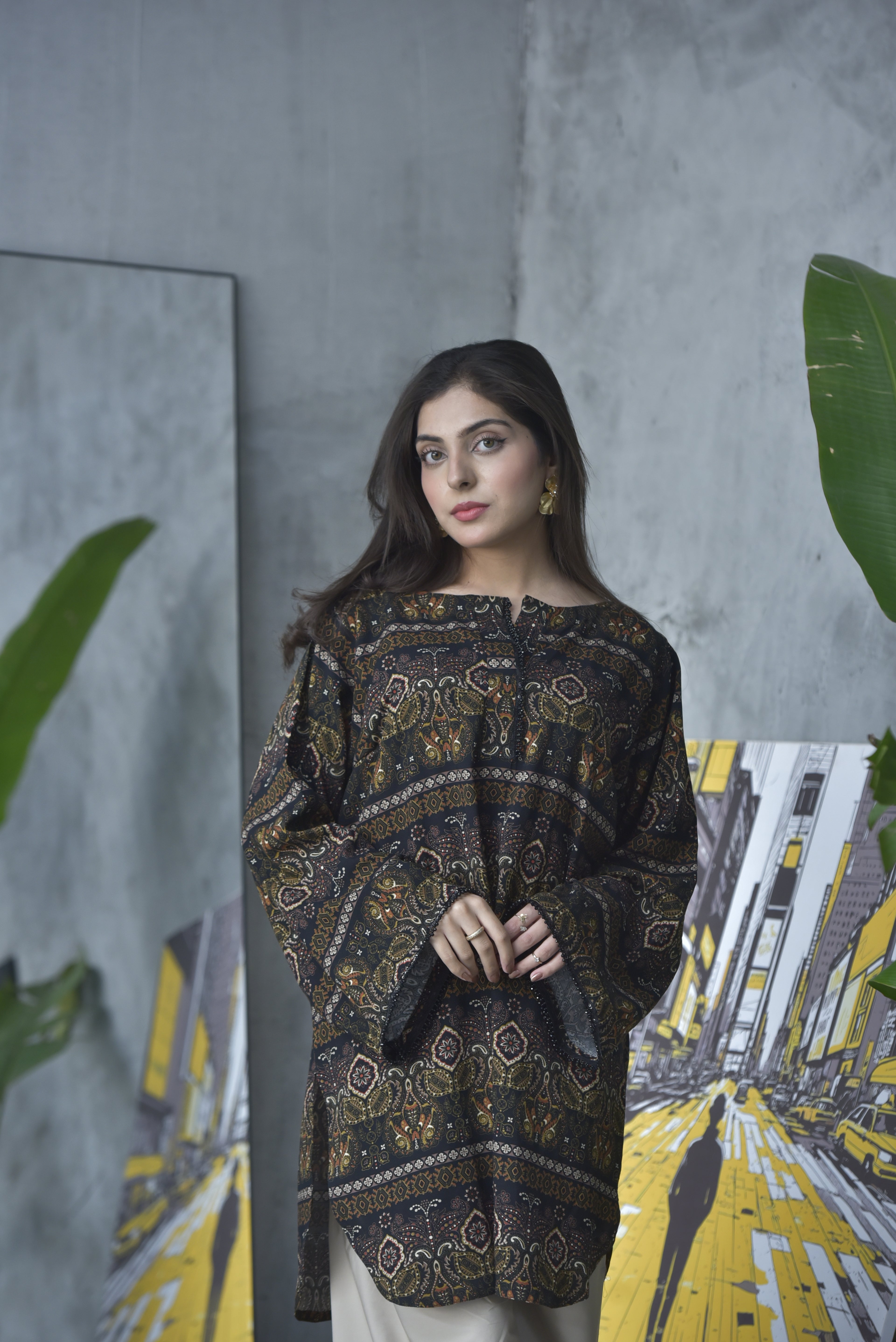 Mosaic Print Kurta – Black & Olive