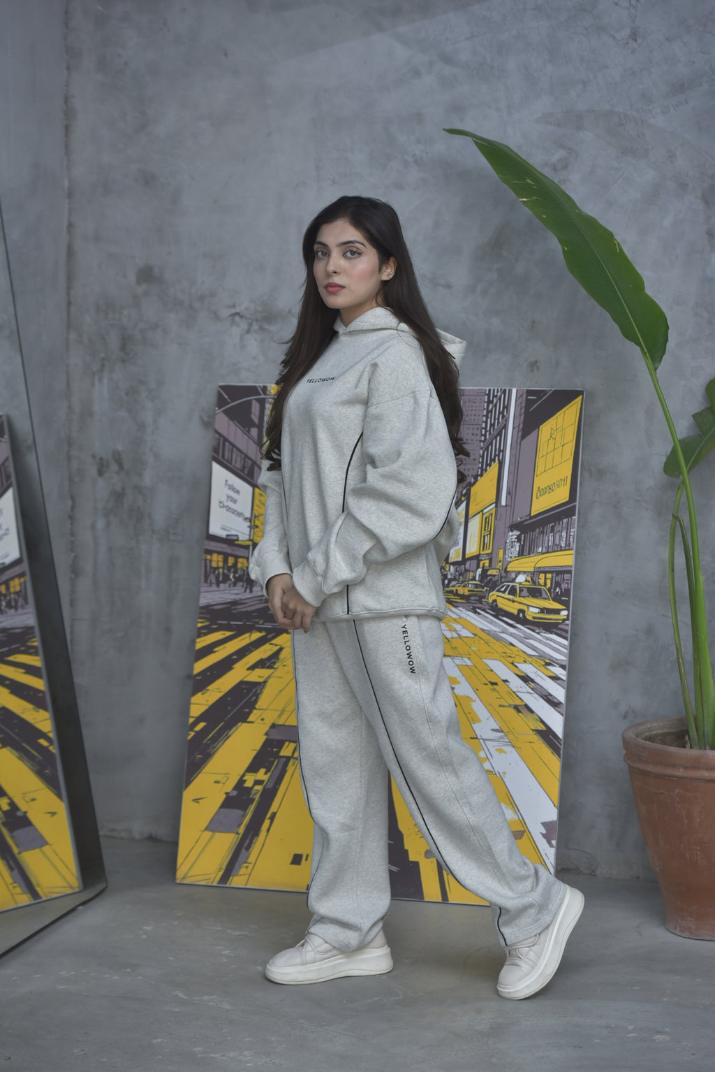 Oversized Oat Heather Grey Tracksuit – Unisex Hoodie