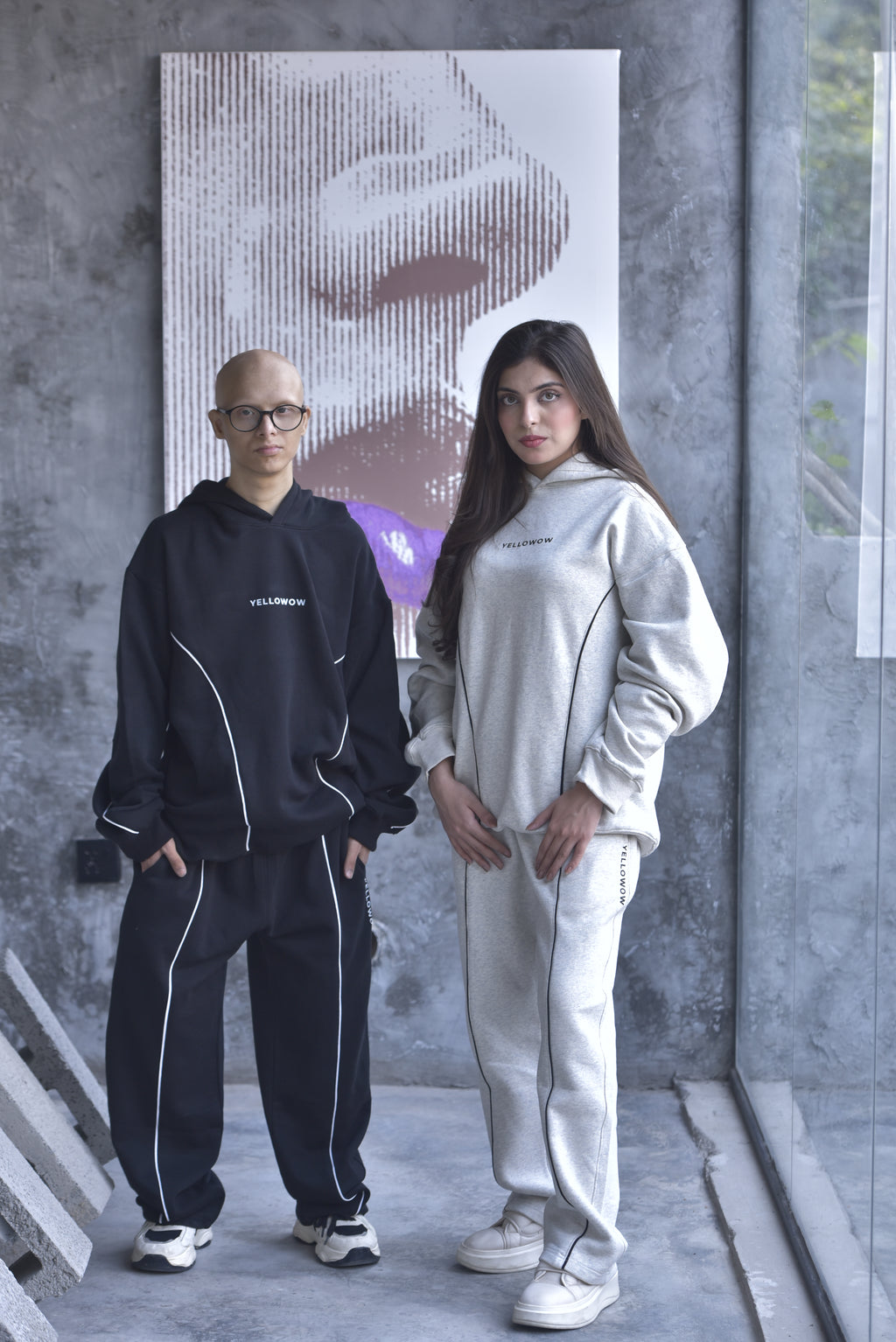 Black Oversized Tracksuit - Unisex Streetwear and Travel Tracksuit